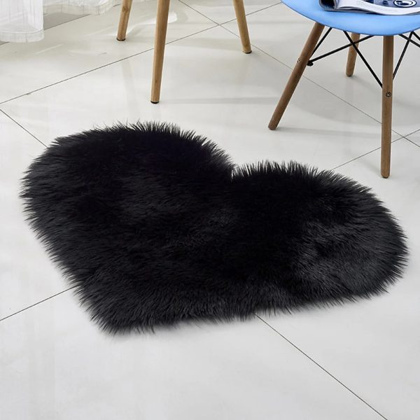 Plush Carpet Heart Shaped Faux Fur Rug Imitation Wool Christmas Coffee Table LivingRoom Shag Carpet Solid Color Style - Image 4
